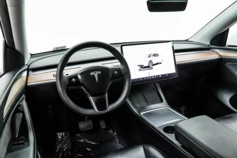 More photos of 2024 Tesla Model Y Long Range at Grand Motorcars Marietta, GA