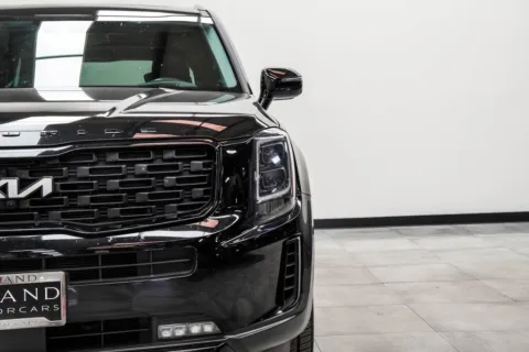 More photos of 2022 Kia Telluride SX at Grand Motorcars Marietta, GA