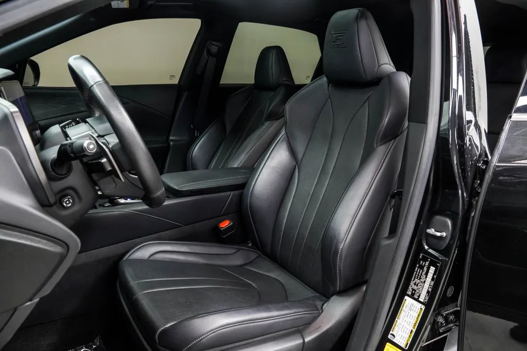 2023 Lexus RX 350 F SPORT - Photo 16