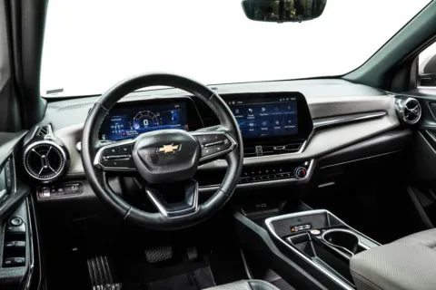 More photos of 2025 Chevrolet Equinox LT at Grand Motorcars Marietta, GA