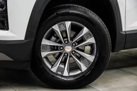 Another view of 2025 Chevrolet Equinox LT for sale in Marietta, GA at Grand Motorcars Marietta