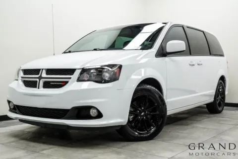 White 2019 Dodge Grand Caravan GT for sale in Marietta, GA