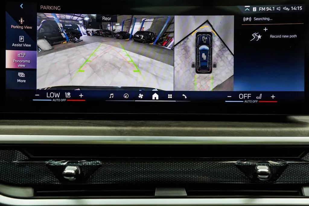 2025 BMW X7 40i - Photo 39
