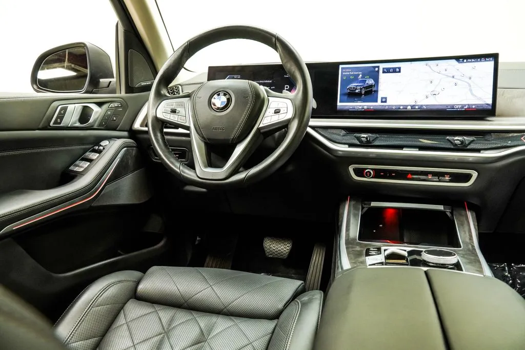 2025 BMW X7 40i - Photo 26