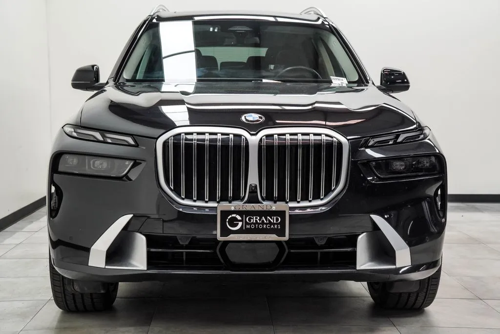 2025 BMW X7 40i - Photo 6