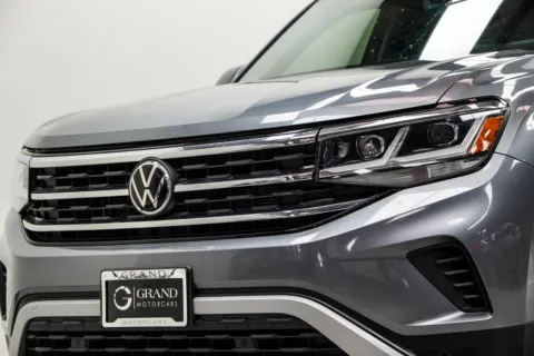 Photos of 2022 Volkswagen Atlas 3.6L V6 SE w/Technology for sale in Marietta, GA at Grand Motorcars Marietta
