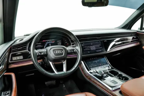 More photos of 2025 Audi Q7 55 Premium Plus at Grand Motorcars Marietta, GA