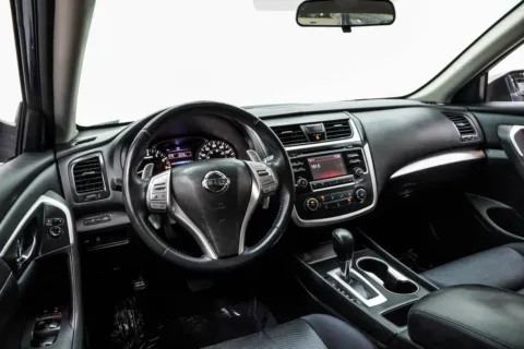 More photos of 2016 Nissan Altima 3.5 SR at Grand Motorcars Marietta, GA