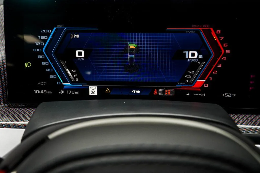 2026 BMW XM Base - Photo 40