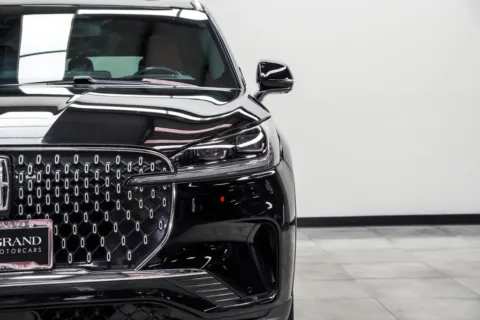 More photos of 2025 Lincoln Aviator Reserve at Grand Motorcars Marietta, GA