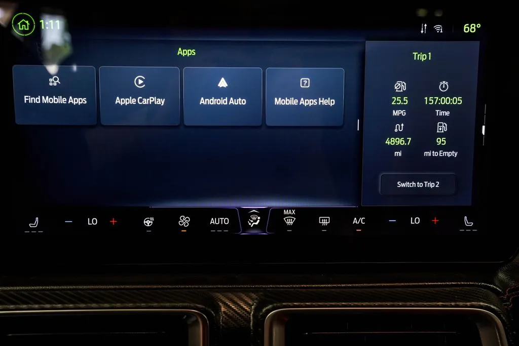2024 Ford Mustang EcoBoost Premium - Photo 31