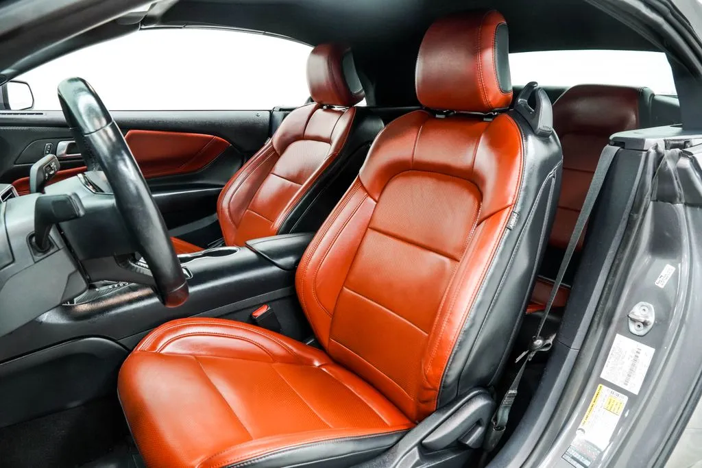 2024 Ford Mustang EcoBoost Premium - Photo 16