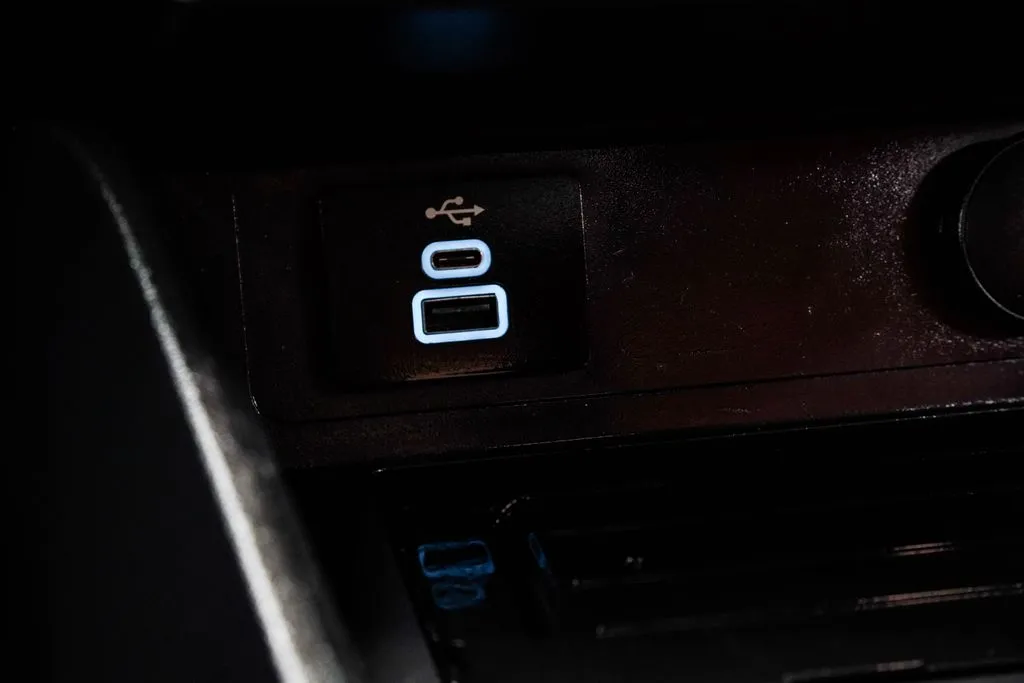 2024 Ford Mustang EcoBoost Premium - Photo 26