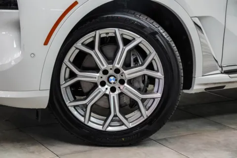 More photos of 2026 BMW X7 xDrive40i at Grand Motorcars Marietta, GA