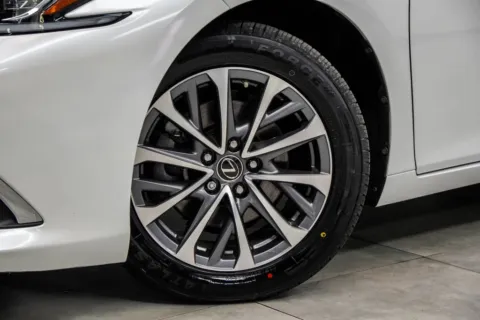 More photos of 2022 Lexus ES 350 at Grand Motorcars Marietta, GA
