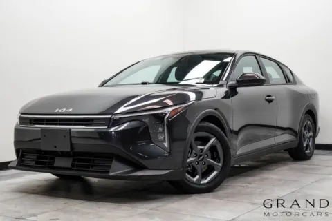 Gray 2025 Kia K4 LXS for sale in Marietta, GA