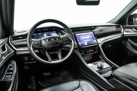 More photos of 2025 Jeep Grand Cherokee Limited at Grand Motorcars Marietta, GA