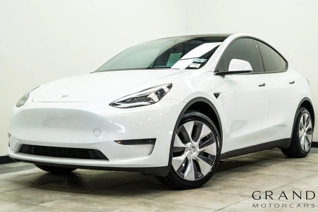 White 2023 Tesla Model Y Long Range for sale in Marietta, GA