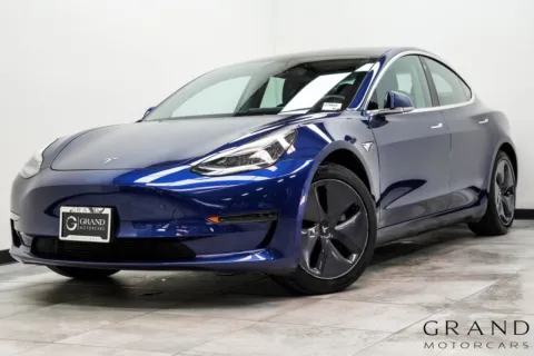 Blue 2020 Tesla Model 3 Standard Range Plus for sale in Marietta, GA