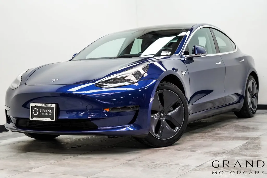 Blue 2020 Tesla Model 3 Standard Range Plus for sale in Marietta, GA