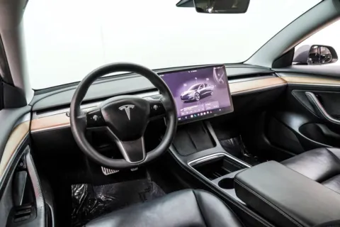 More photos of 2022 Tesla Model 3 Long Range at Grand Motorcars Marietta, GA