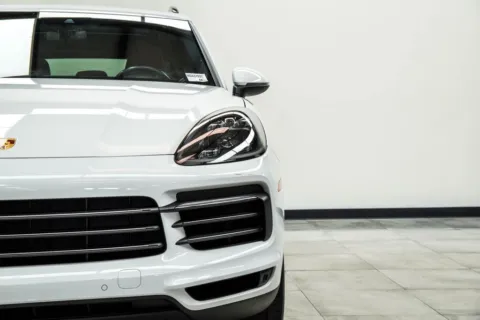 More photos of 2022 Porsche Cayenne S Platinum Edition at Grand Motorcars Marietta, GA