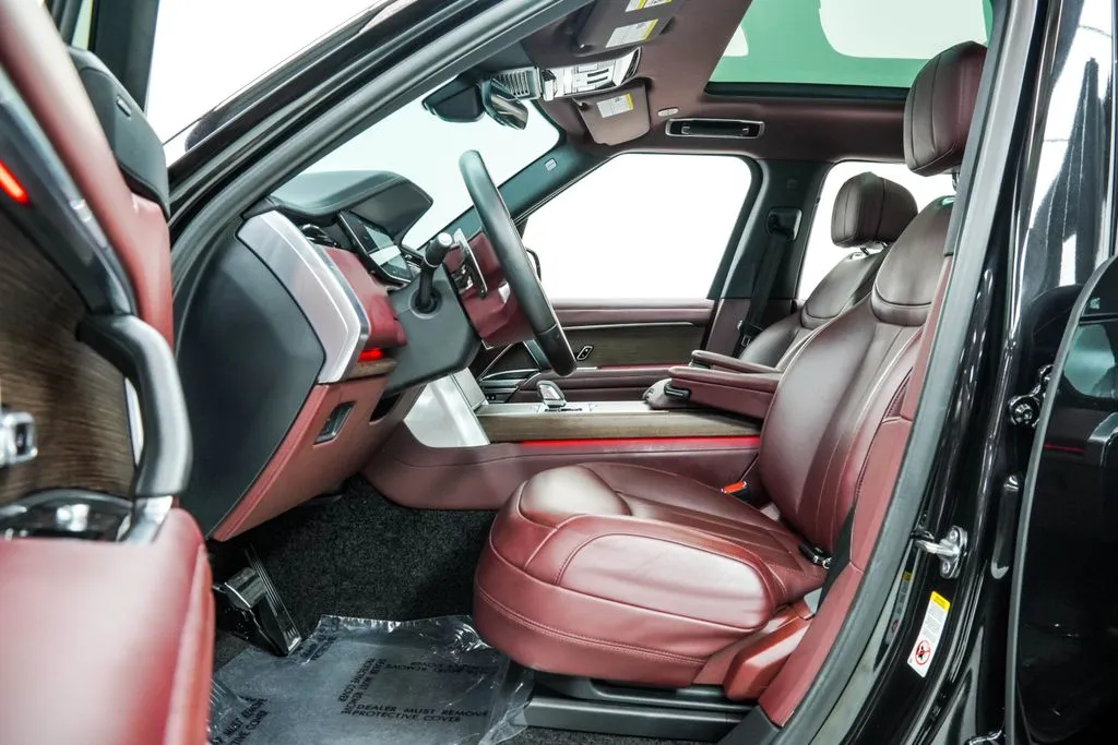 2024 Land Rover Range Rover SE - Photo 17