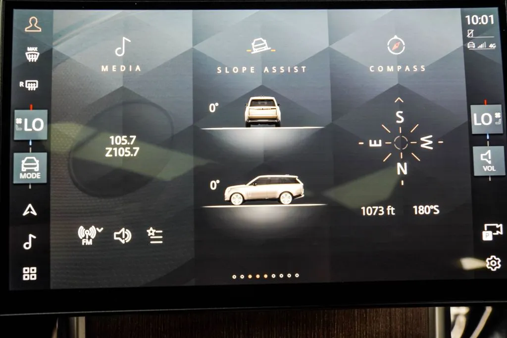 2024 Land Rover Range Rover SE - Photo 30