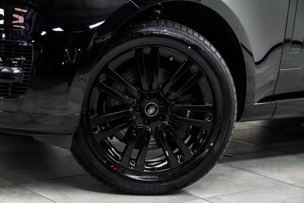 2024 Land Rover Range Rover SE - Photo 5