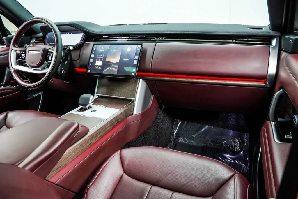 2024 Land Rover Range Rover SE - Photo 23