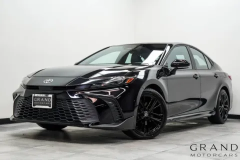 Black 2025 Toyota Camry SE for sale in Marietta, GA