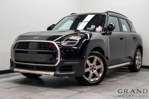 Black 2025 MINI Cooper S Countryman Signature Plus for sale in Marietta, GA