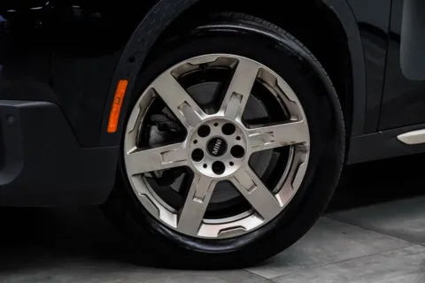 More photos of 2025 MINI Cooper S Countryman Signature Plus at Grand Motorcars Marietta, GA