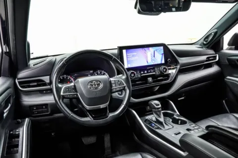More photos of 2023 Toyota Highlander XSE at Grand Motorcars Marietta, GA