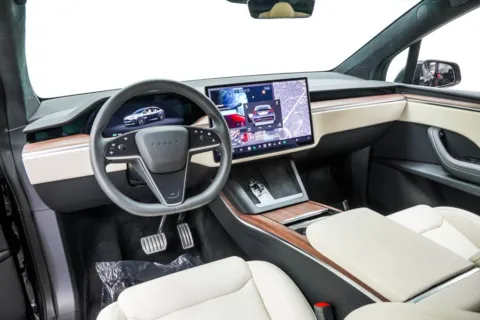 More photos of 2025 Tesla Model X at Grand Motorcars Marietta, GA