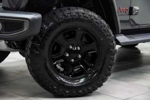 More photos of 2020 Jeep Gladiator Mojave at Grand Motorcars Marietta, GA
