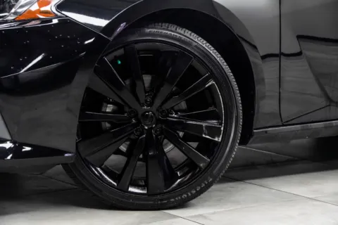 More photos of 2022 Nissan Altima 2.5 SR at Grand Motorcars Marietta, GA