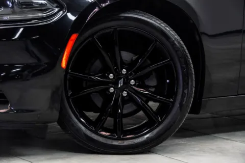 More photos of 2018 Dodge Charger SXT at Grand Motorcars Marietta, GA