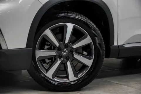 More photos of 2025 Honda Pilot Touring at Grand Motorcars Marietta, GA