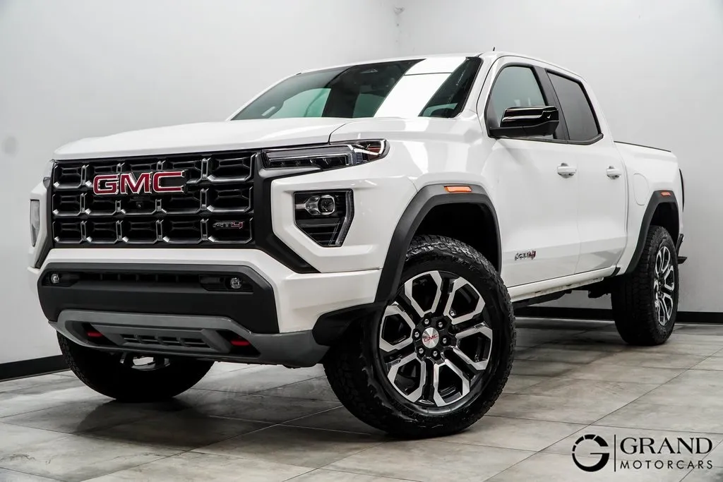 White 2023 GMC Canyon AT4 for sale in Marietta, GA