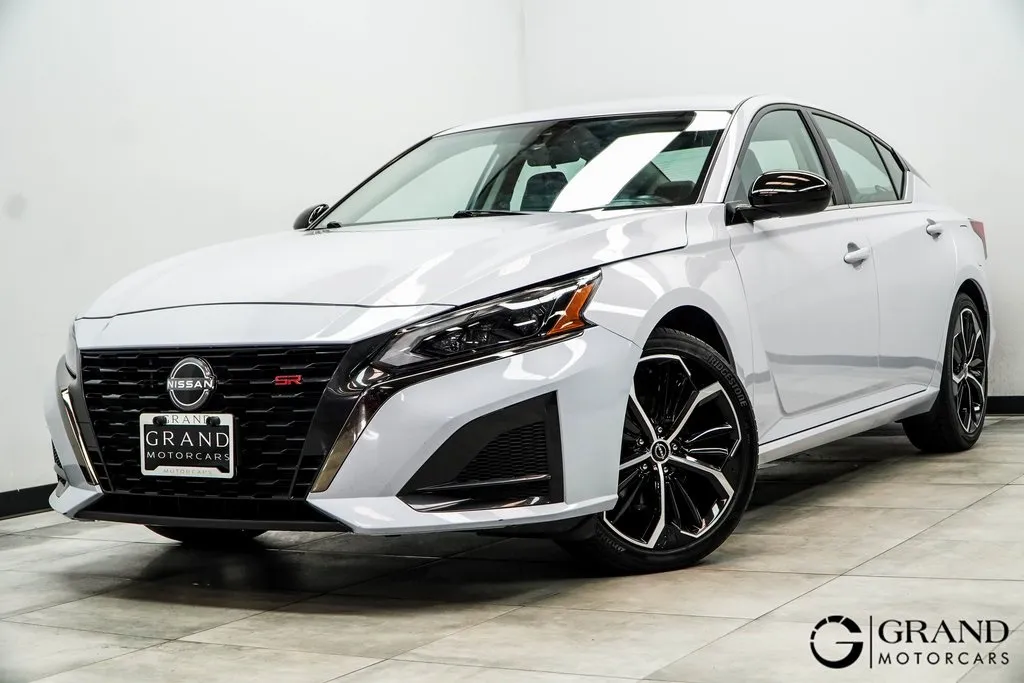 White 2024 Nissan Altima 2.5 SR for sale in Marietta, GA