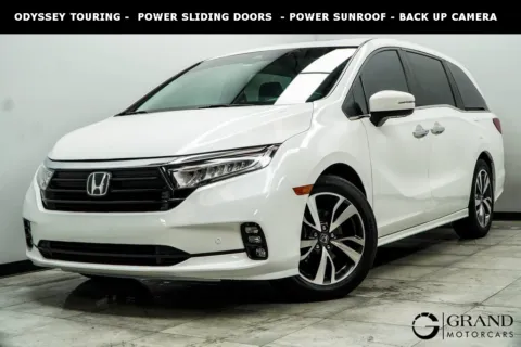 White 2022 Honda Odyssey Touring for sale in Marietta, GA
