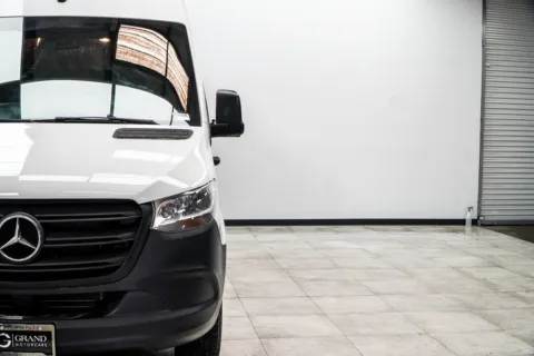More photos of 2021 Mercedes-Benz Sprinter 2500 Cargo 170 WB at Grand Motorcars Marietta, GA
