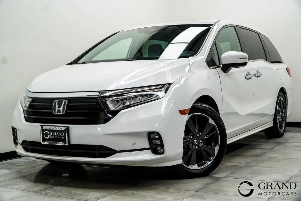 White 2023 Honda Odyssey Elite for sale in Marietta, GA