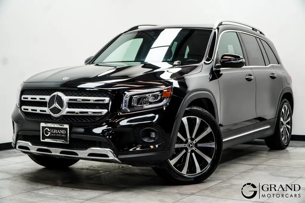 Black 2023 Mercedes-Benz GLB 250 for sale in Marietta, GA