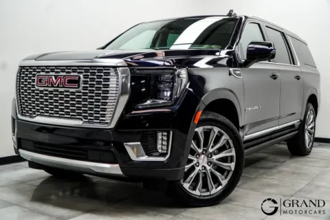 Blue 2022 GMC Yukon XL Denali for sale in Marietta, GA