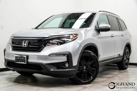 Silver 2022 Honda Pilot Special Edition for sale in Marietta, GA