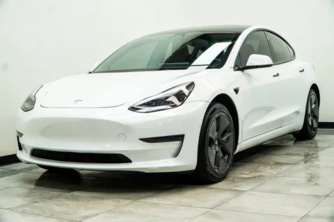 More photos of 2021 Tesla Model 3 Standard Range Plus at Grand Motorcars Marietta, GA
