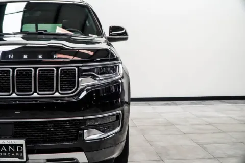 More photos of 2022 Jeep Wagoneer Series II at Grand Motorcars Marietta, GA