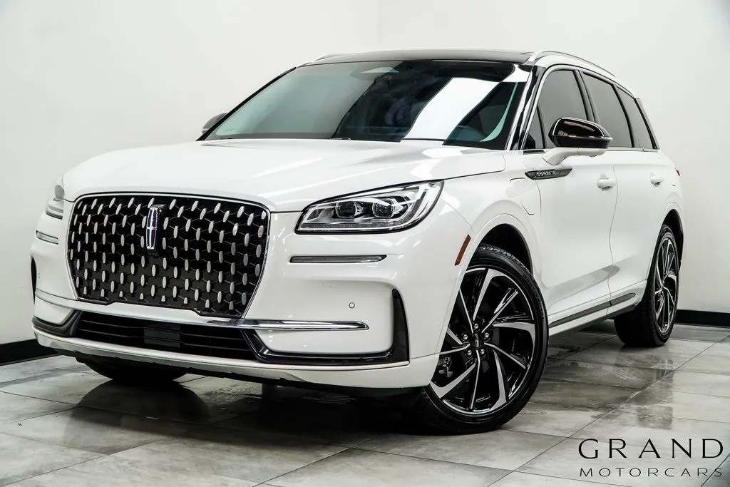 White 2024 Lincoln Corsair Grand Touring for sale in Marietta, GA